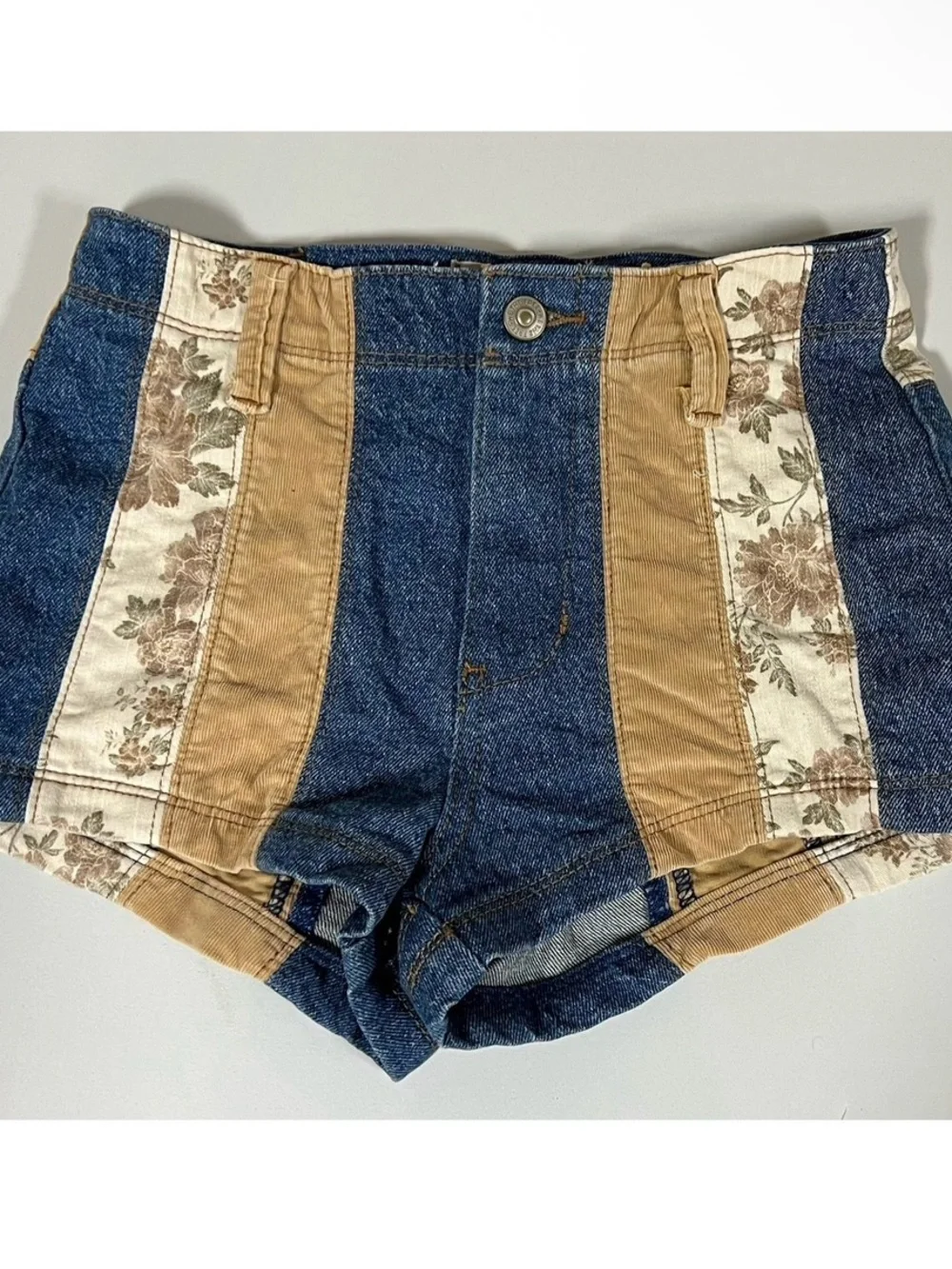 Free People Blue Tan Beige Floral Corduroy Jean Denim Shorts Bottoms Size 24 🤎✨